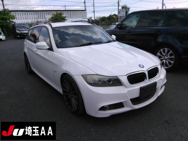 BMW 3 SERIES – 2010 –