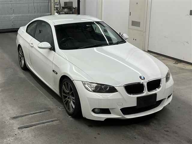 BMW 3 SERIES – 2009 – 4
