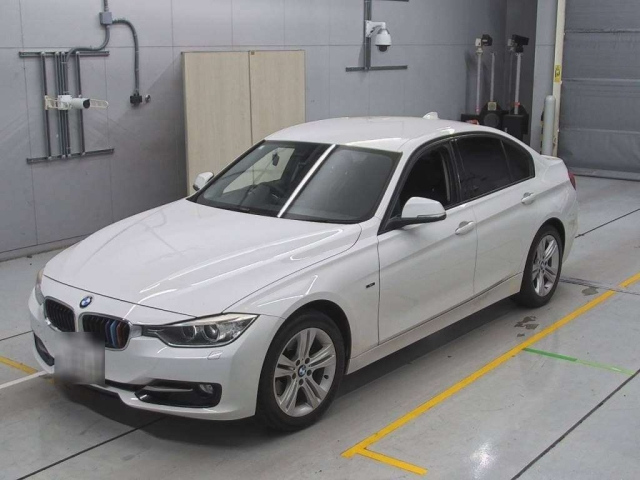 BMW 3 SERIES – 2012 – 4