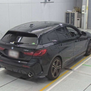 BMW 1 SERIES – 2021 – 4.5
