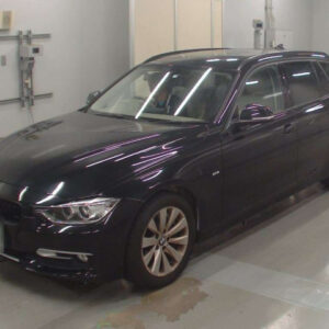 BMW 3 SERIES – 2013 – R