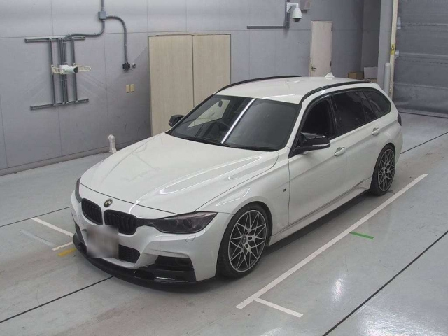 BMW 3 SERIES – 2015 – 4.5