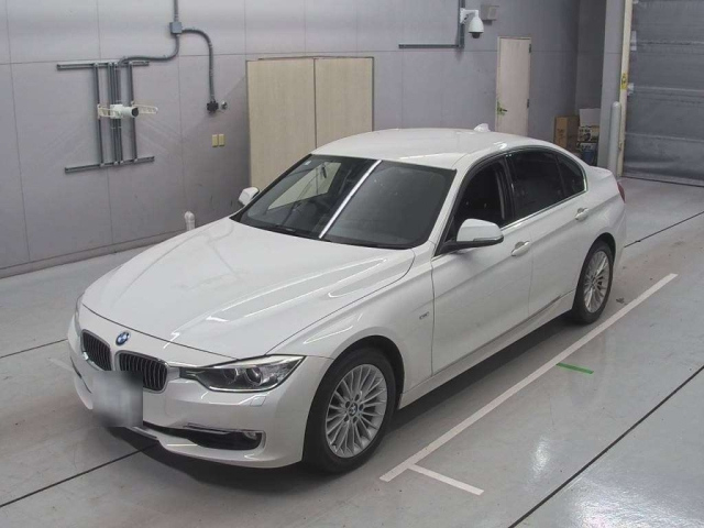 BMW 3 SERIES – 2012 – 4.5