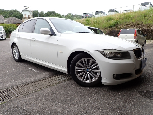 BMW 3 SERIES – 2011 – 4