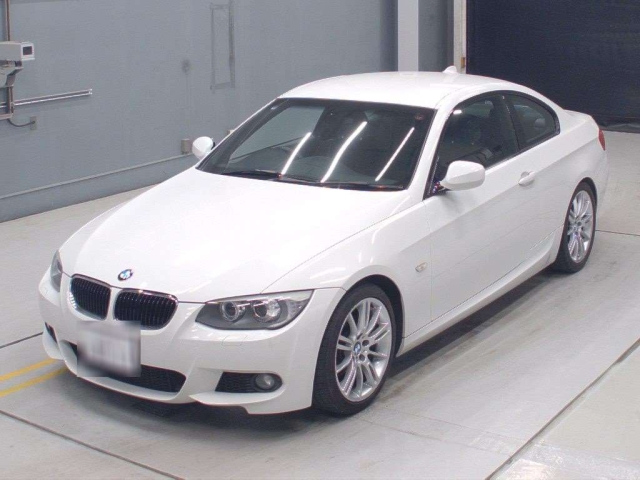 BMW 3 SERIES – 2010 – 4