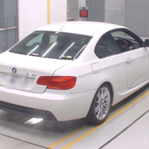 BMW 3 SERIES – 2010 – 4