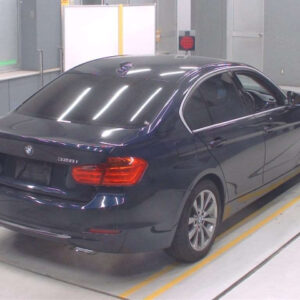 BMW 3 SERIES – 2012 – 4