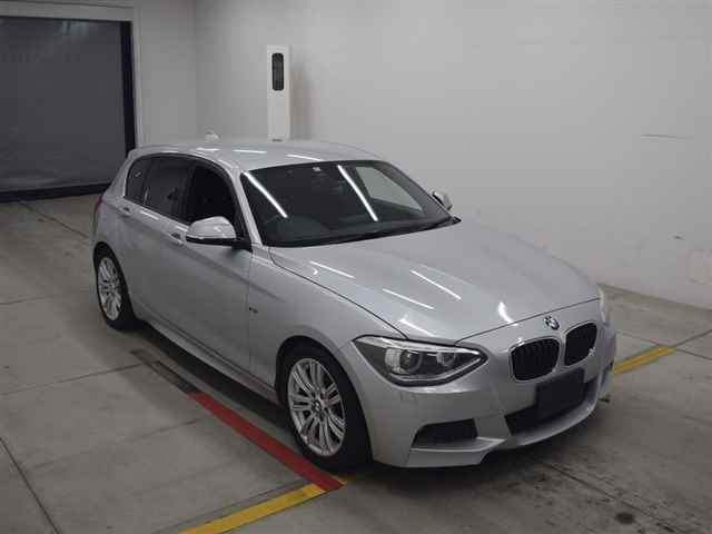 BMW 1 SERIES – 2012 – R