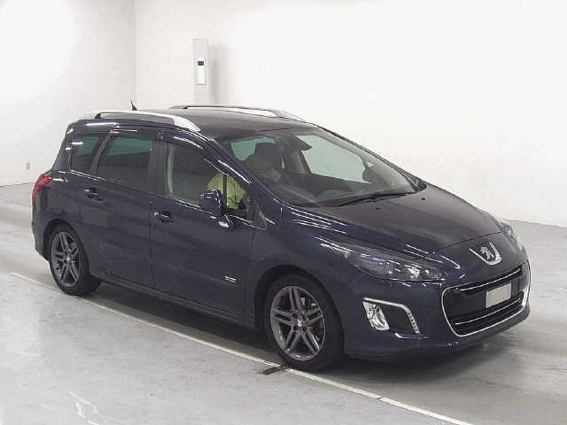 PEUGEOT 308 – 2013 – 3.5