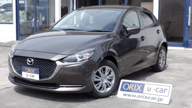MAZDA2  2020