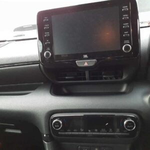 TOYOTA YARIS 2023 Pearl (GXPA16)