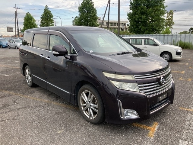 NISSAN ELGRAND(TE52) 2011