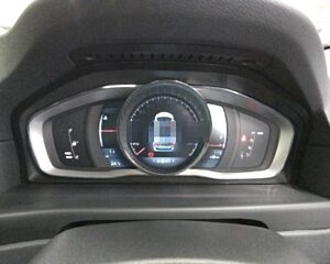 VOLVO V70 2013