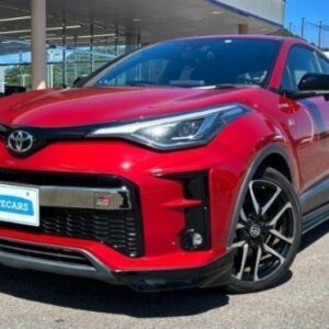 TOYOTA CH-R (2020/04)